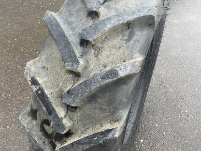 Bild 5:2x neue BKT 375/75R20 14.9LR20 Traktorreifen zu verkaufen