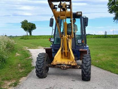 Bild 3:Komatsu WA-75