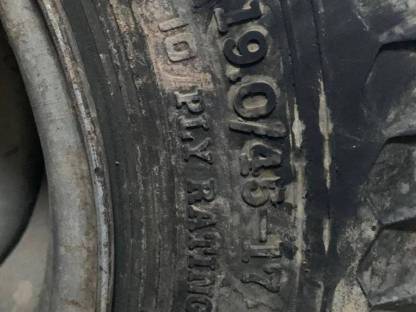 Bild 4:Reifen 19.0/45-17 AW