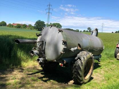 Bild 3:Morawetz Güllefass 5.000 l