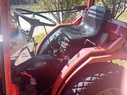 Bild 8:Kompakttraktor/Kleintraktor Gutbrod 4000