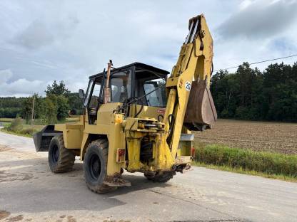 Bild 3:Schaeff SBK800 Baggerlader