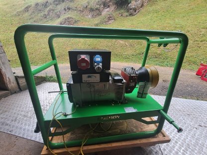 Bild 2:Zapfwellenaggregat