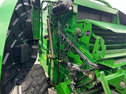 Bild 5:McHale V660 Rundballenpresse