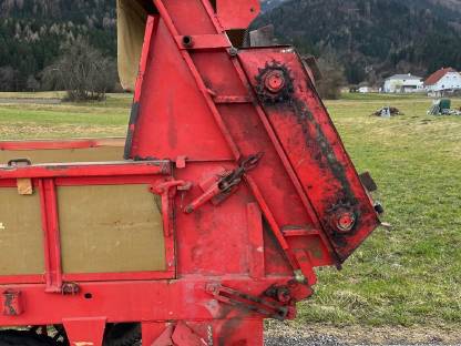 Bild 6:Krone Optimat Miststreuer