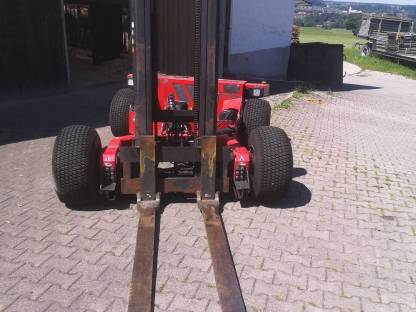 Bild 4:Palfinger BM 214 Geländestapler Mitnahmestapler