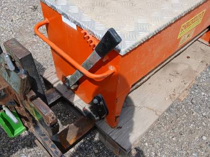 Bild 2:Splittstreuer Avant