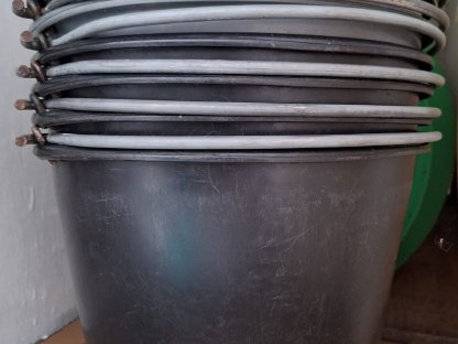 Bild 2:Robuste Lesekübel oder Erntekübel