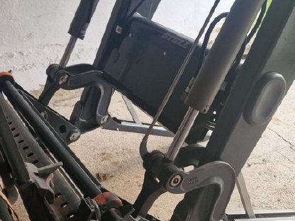 Bild 3:Stoll Frontlader Profiline FZ 30