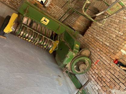 John Deere Ballenpresse