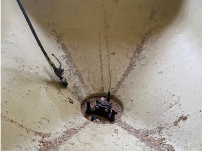 Bild 2:HEGER Polesterstreuer