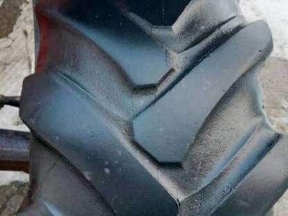 Bild 3:Kompletträder 14.9 R 26