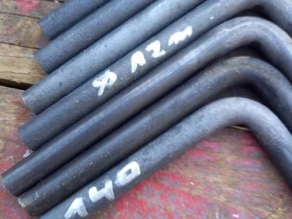 Bild 2:12 mm Rundeisen Winkel und 3 Griffe