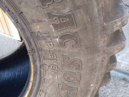 Bild 5:440/50R17 BKT Tracmaster