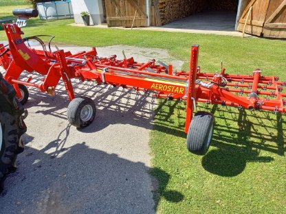 Bild 4:Einböck Aerostar 600 Hackstriegel hydr. Zinkenverstellung