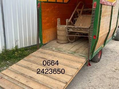 Bild 4:Viehtransport-Anhänger