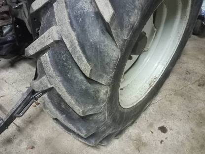 Bild 2:Reifen der Marke Barum