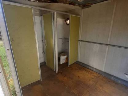 Bild 2:Sanitärcontainer 6 m