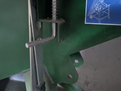 Bild 6:Posch Rolltischkreissäge mit Zapfwellenantrieb