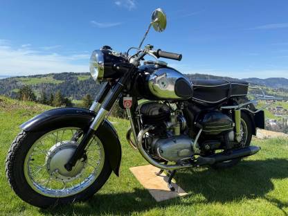 Bild 3:Puch 250 SG