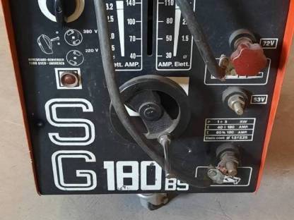 Bild 3:Elektrodenschweißgerät