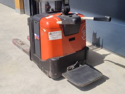 Hochhubwagen BT SPE125L