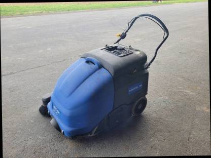 Kehrmaschine Nilfisk Floortec 760