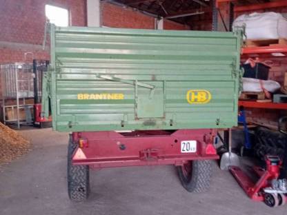 Bild 2:Brantner 3-Seitenkipper