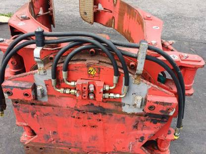 Hydraulische Rundballenzange