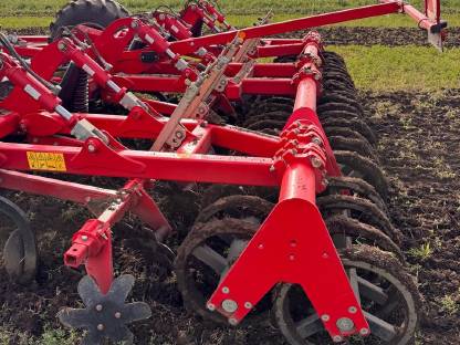 Bild 8:Horsch Terrano 5FM