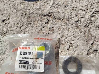 Bild 4:Claas 3050, 8550 C Plus