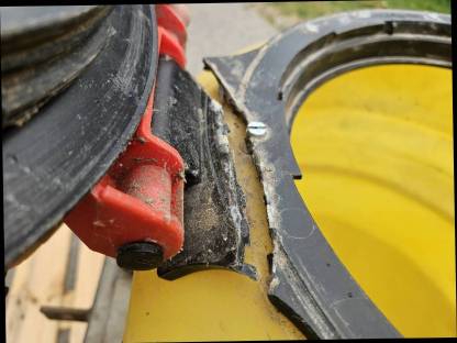 Bild 3:Europart Kleinsamenstreuer