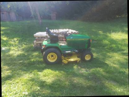 Bild 9:John Deere 455 Kompakttraktor Rasentraktor