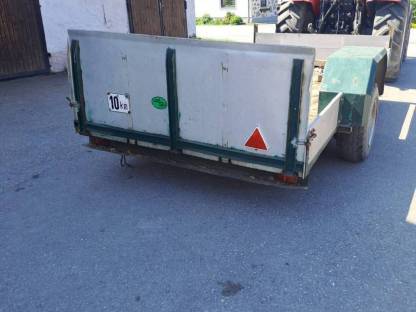 Bild 3:Tieflader für Baggertransport