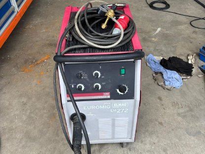 Bild 2:Schutzgas Schweißer Elmag Euromig plus (EM 272)