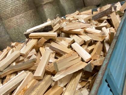 Ofenfertiges Holz oder in Meter