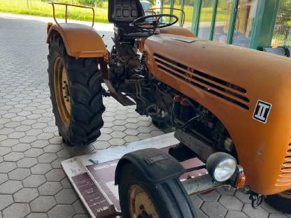 Bild 2:Steyr 188 ohne 57a mit Typenschein