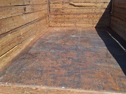 Bild 3:3-Seiten-Kipper