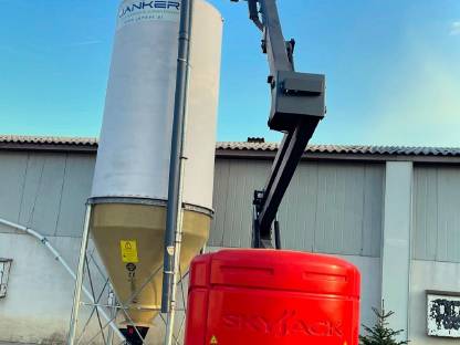 Vermiete Arbeitsbühne Skyjack SJ46 AJ