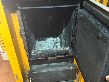 Bild 5:KWB SHV 30 Heizkessel