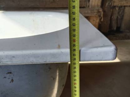 Bild 8:Verkaufe eine alte E-Mail Badewanne