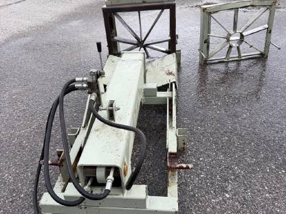 Bild 2:Eigenbau Holzspalter