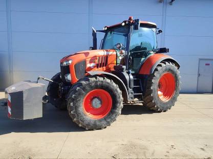 Kubota M7151 Standard Traktor