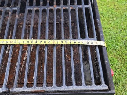 Bild 5:Holzkohlegrill mit Kastaniengrillpfanne Jamestown