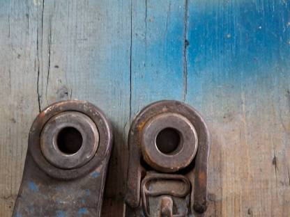 Bild 2:Unterlenker Lochkugel