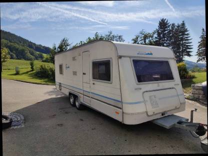 Knaus Azur