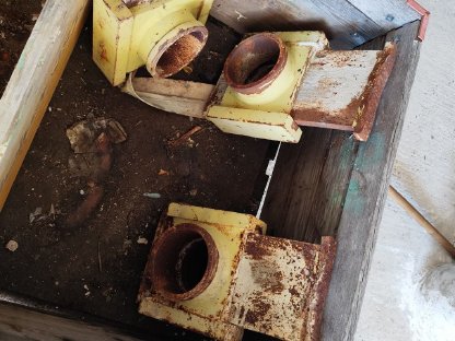 Bild 6:Verkaufe Eisenrohre, Schläuche samt Zubehör