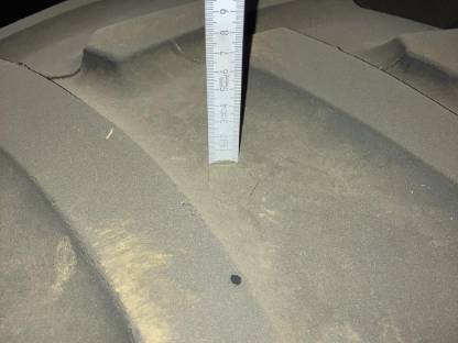 Reifen 540/65 R 38, 440/65 R 28