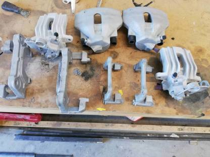 Bild 3:Sandstrahlen Trockeneisreinigen