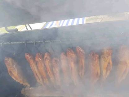 Bild 3:Geräucherte forellen